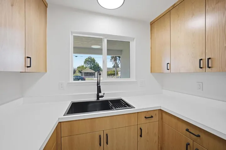 450 Beck Street, Watsonville, California 95076