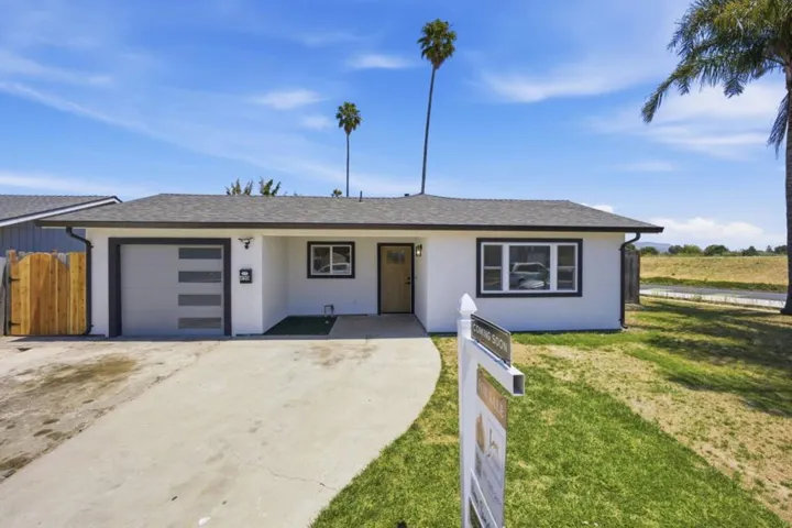 450 Beck Street, Watsonville, California 95076