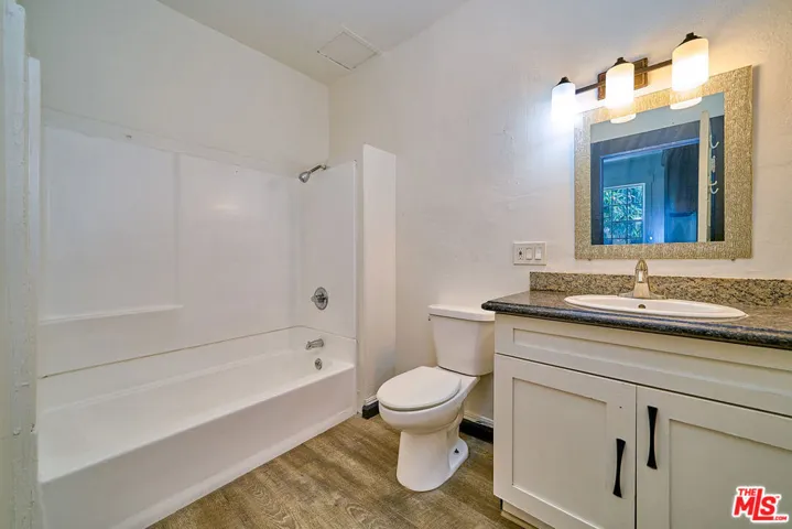 1347 Valencia Street A, Los Angeles, California 90015