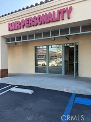 2084 Foothill Blvd