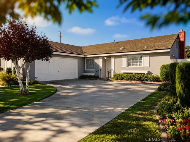 16291 Hawaii Ln, Huntington Beach, California 92649