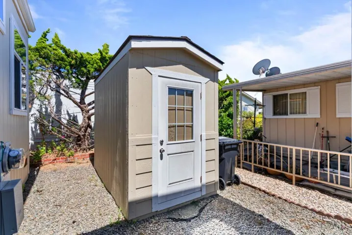 317 Santa Paula 317, San Leandro, California 94579
