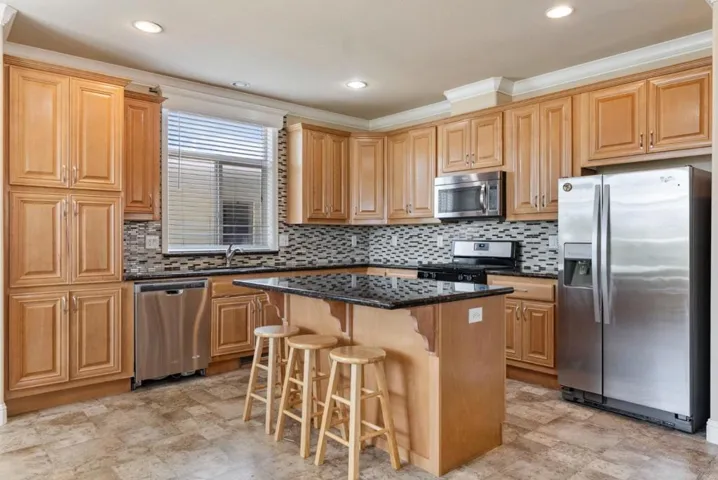 317 Santa Paula 317, San Leandro, California 94579