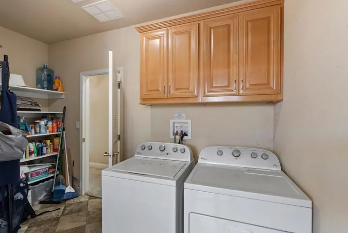 317 Santa Paula 317, San Leandro, California 94579