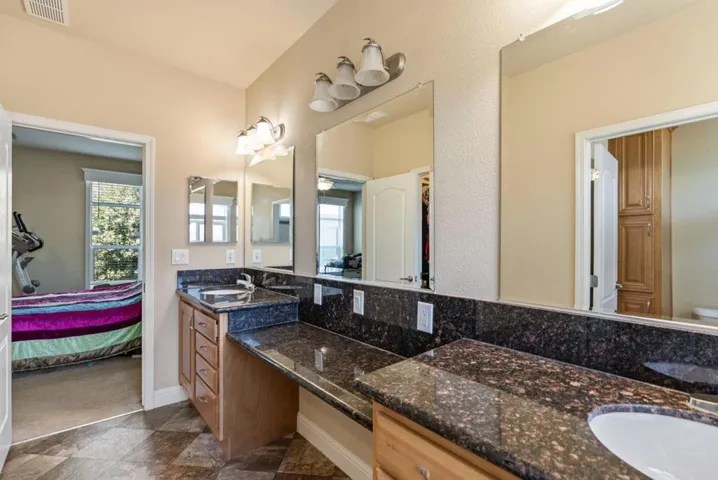 317 Santa Paula 317, San Leandro, California 94579