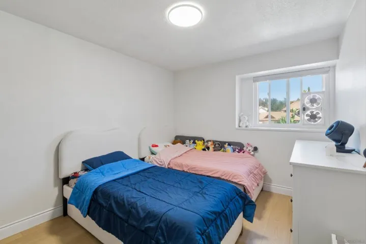 2343 Fair Oak, Escondido, California 92026