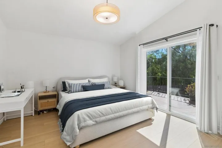 2343 Fair Oak, Escondido, California 92026