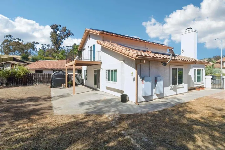 2343 Fair Oak, Escondido, California 92026