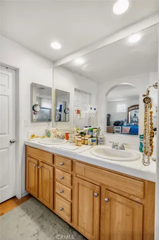 14522 Day Lily, Panorama City, California 91402