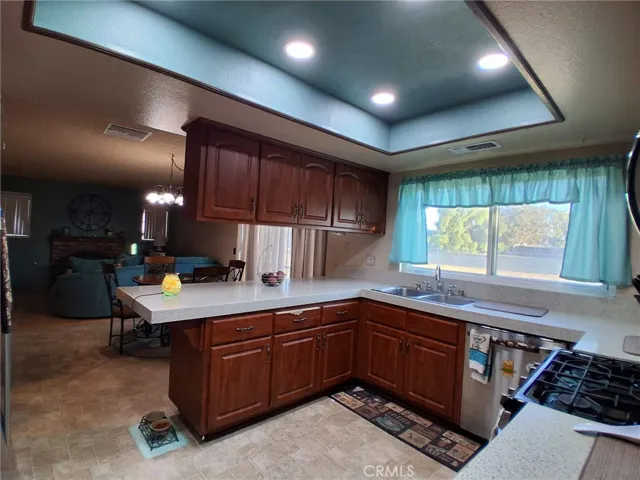 11448 Mojave Drive, Jurupa Valley, California 91752