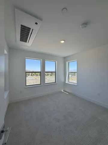 Good Size Bedroom