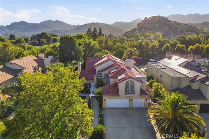 10925 Willowbrae, Chatsworth, California 91311