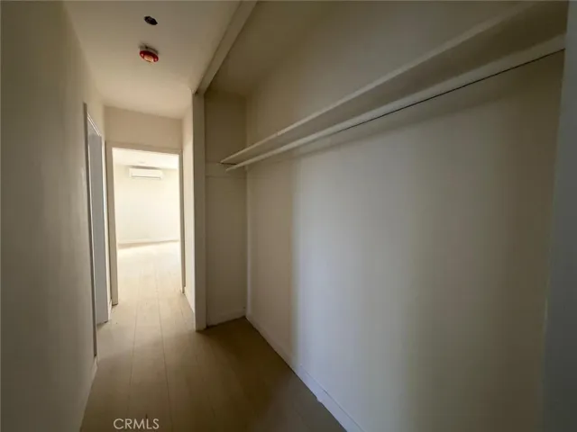 Walk way