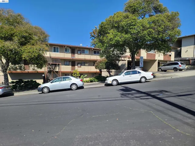 22759 Vermont St, Hayward, California 94541