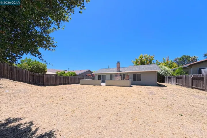 1200 Skyline Dr, Vallejo, California 94591
