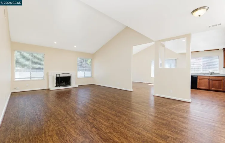 1200 Skyline Dr, Vallejo, California 94591