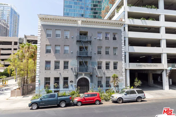 661 Shatto Place 301, Los Angeles, California 90005