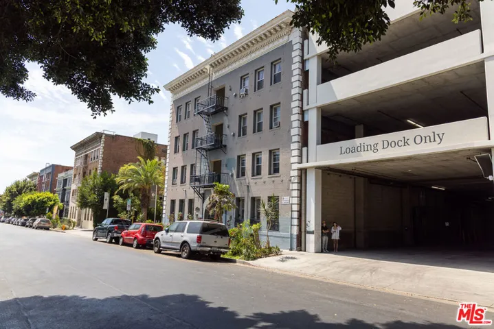 661 Shatto Place 301, Los Angeles, California 90005