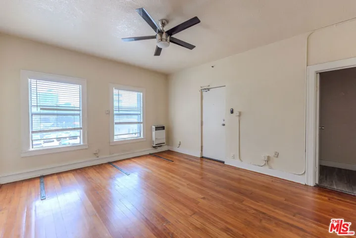 661 Shatto Place 301, Los Angeles, California 90005
