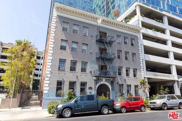 661 Shatto Place 301, Los Angeles, California 90005