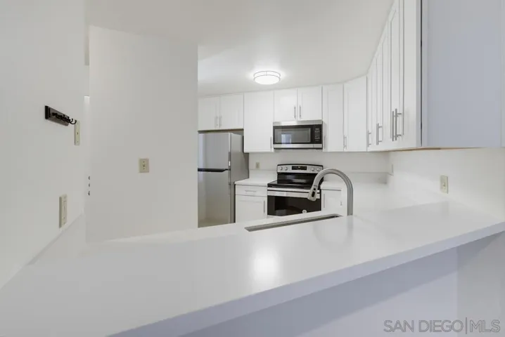 7545 Charmant Dr 1510, San Diego, California 92122