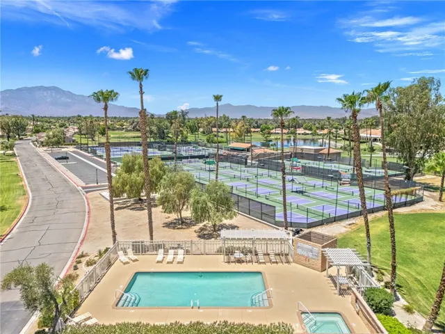 41488 Inverness, Palm Desert, California 92211