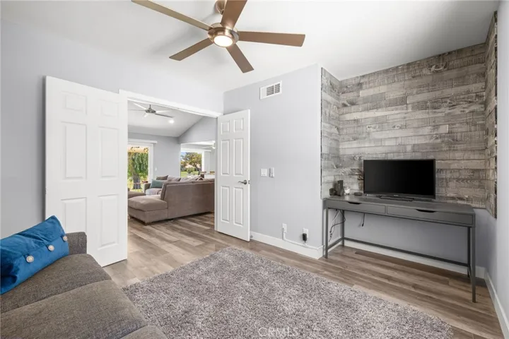 41488 Inverness, Palm Desert, California 92211