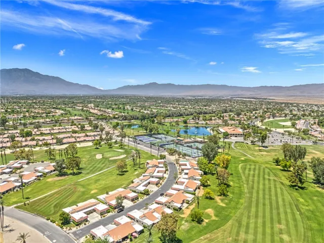 41488 Inverness, Palm Desert, California 92211