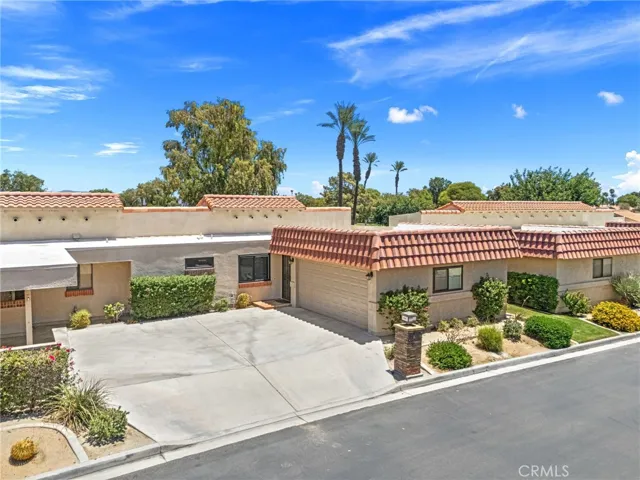 41488 Inverness, Palm Desert, California 92211