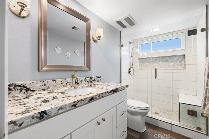 41488 Inverness, Palm Desert, California 92211