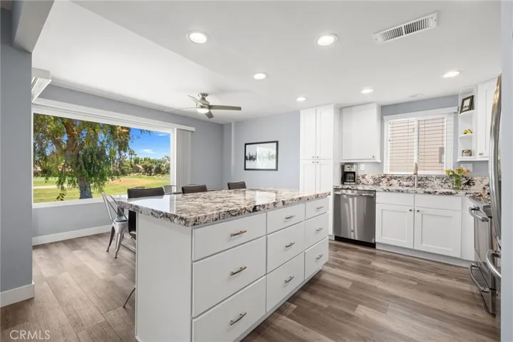 41488 Inverness, Palm Desert, California 92211
