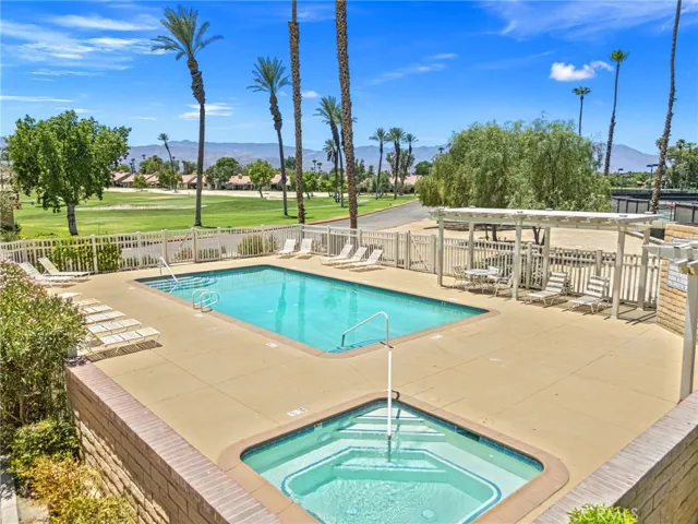 41488 Inverness, Palm Desert, California 92211