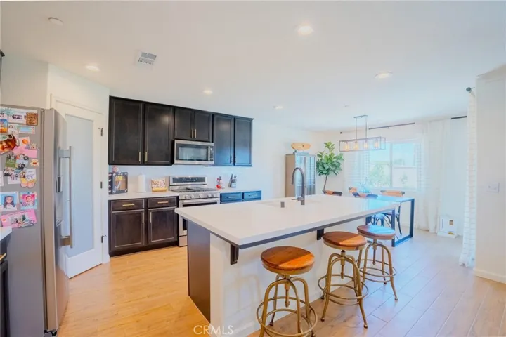 2495 Vintage, Hanford, California 93230