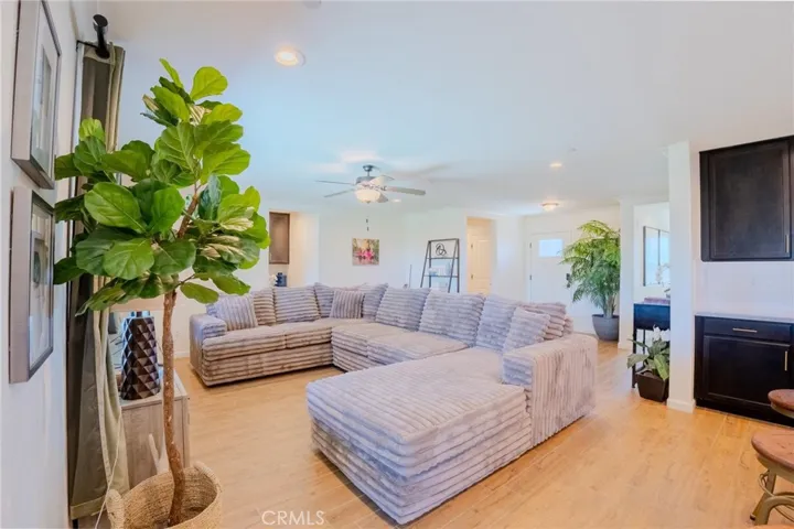 2495 Vintage, Hanford, California 93230