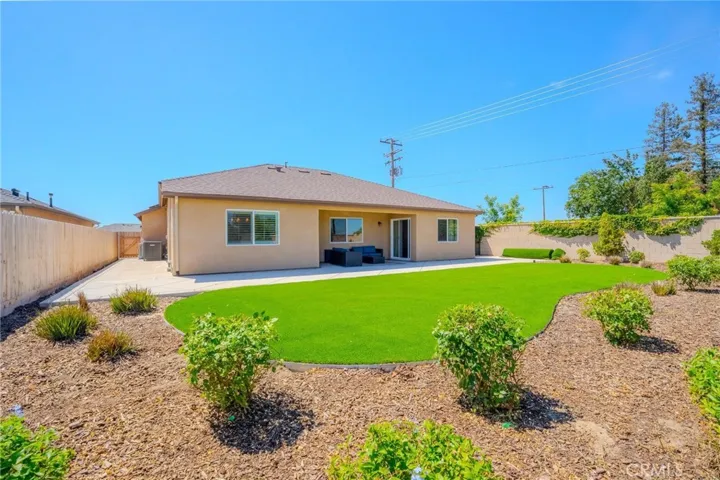 2495 Vintage, Hanford, California 93230