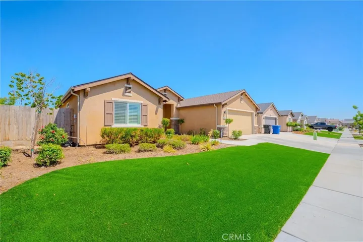 2495 Vintage, Hanford, California 93230
