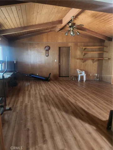 4600 Lauderdale Ave., La Crescenta, California 91212
