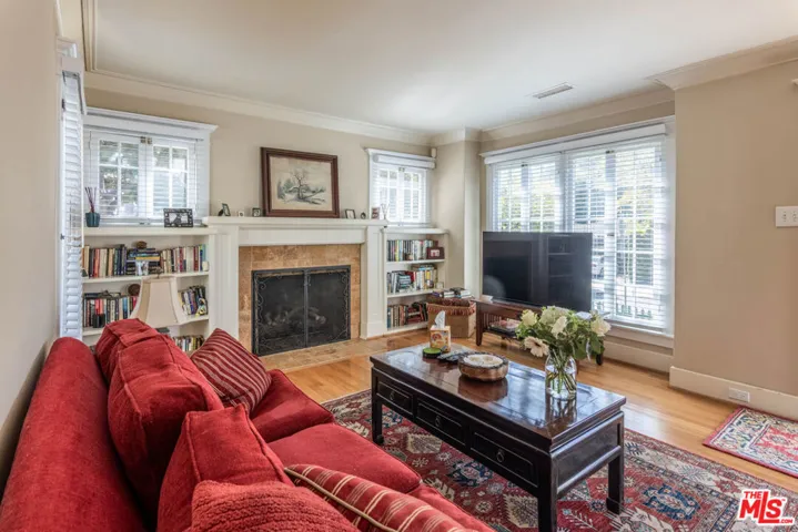 880 Wellesley Avenue, Los Angeles, California 90049