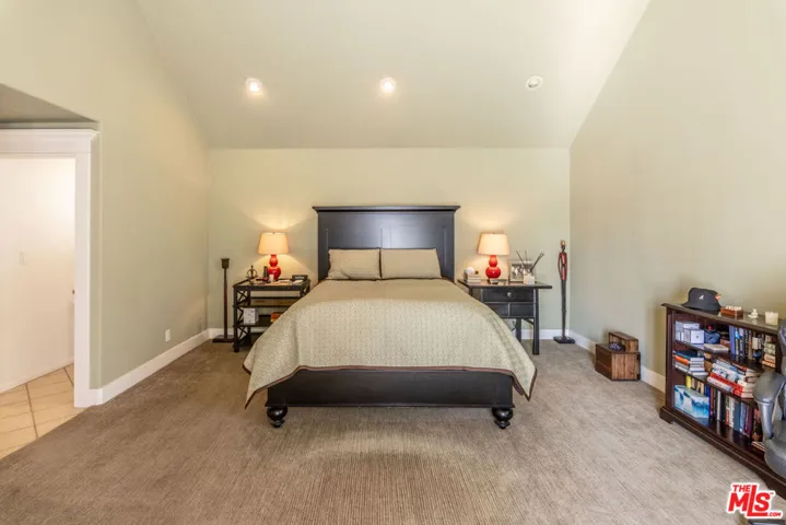 880 Wellesley Avenue, Los Angeles, California 90049
