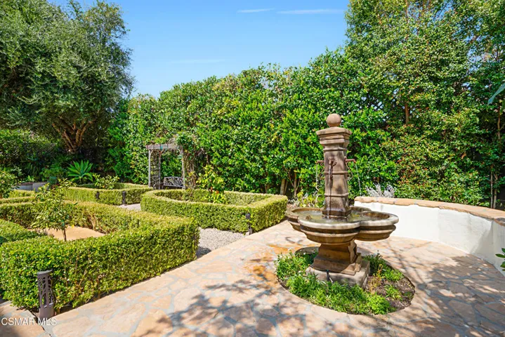 Backyard + Fountain