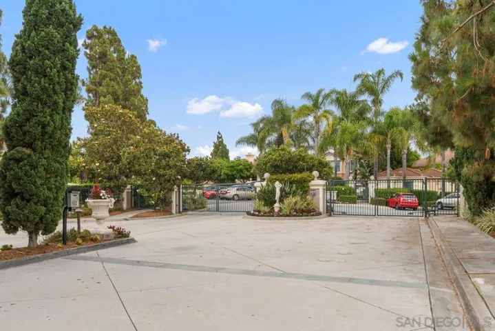 5381 Renaissance Ave, San Diego, California 92122