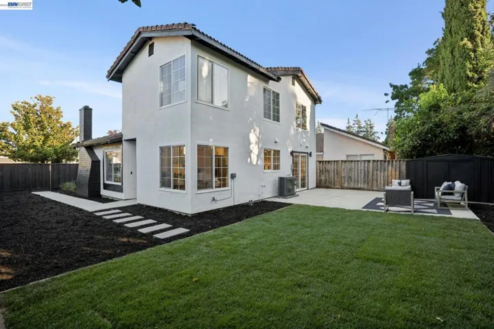 19 Southlake Dr, San Jose, California 95138