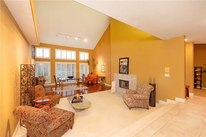 1804 Prince Albert Drive, Riverside, California 92507