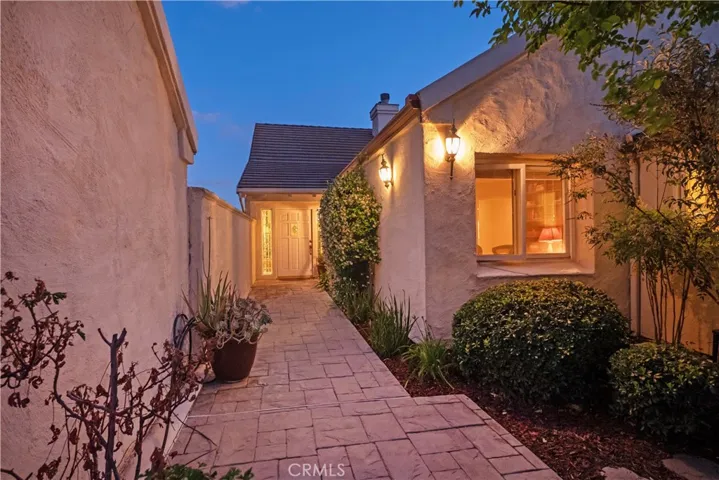 1804 Prince Albert Drive, Riverside, California 92507