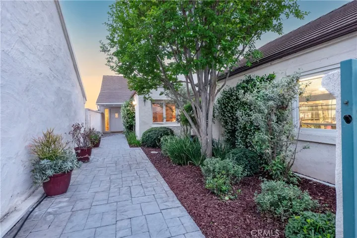 1804 Prince Albert Drive, Riverside, California 92507