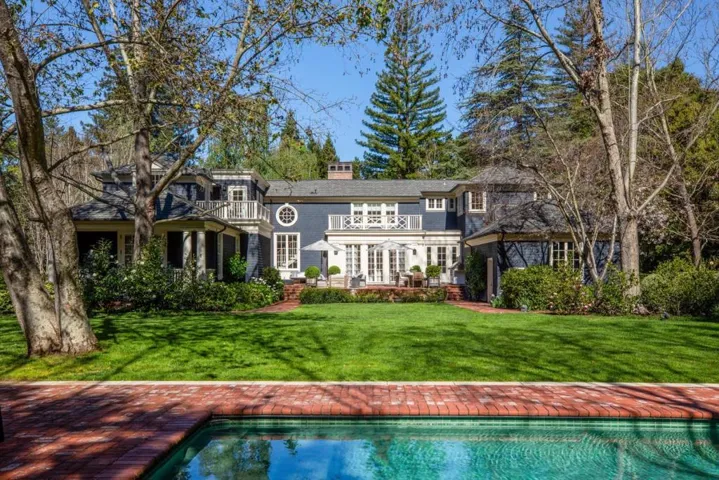 192 Fair Oaks Lane, Atherton, California 94027