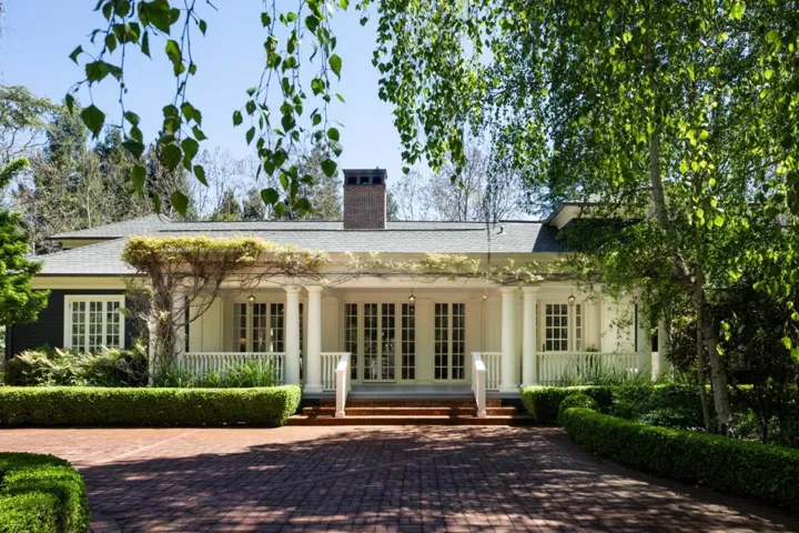 192 Fair Oaks Lane, Atherton, California 94027