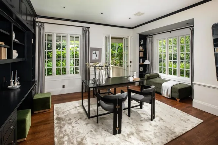 192 Fair Oaks Lane, Atherton, California 94027