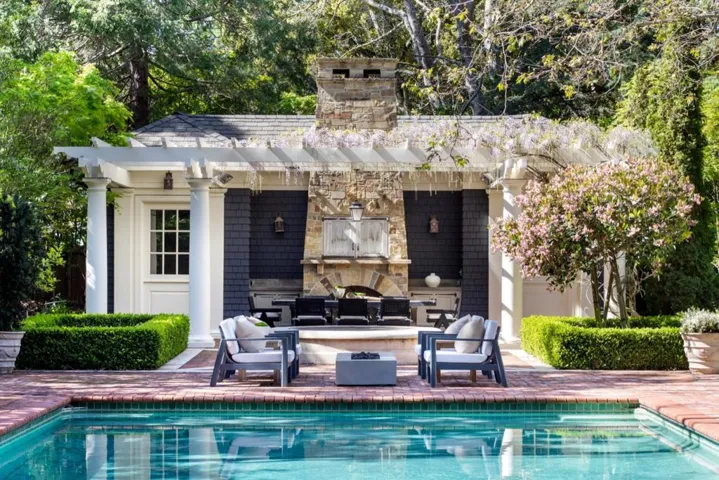 192 Fair Oaks Lane, Atherton, California 94027