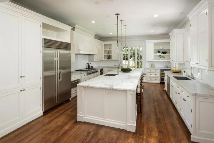 192 Fair Oaks Lane, Atherton, California 94027